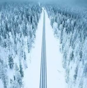 Meet your Posher, Зухра